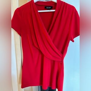 DKNY Women’s Short Sleeve Side Ruched Top